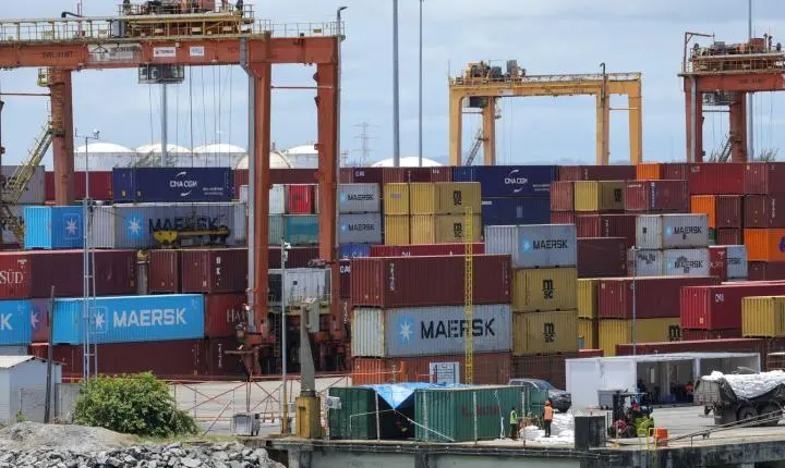 Novas tarifas dos EUA afetam US$ 6,6 bilhões em exportações do Brasil