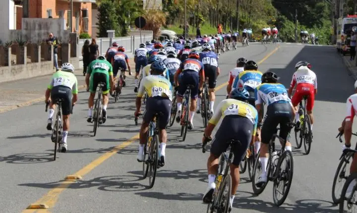 Timbó recebe etapa da 27ª Volta Ciclística de Santa Catarina com participação de grandes nomes do ciclismo nacional
