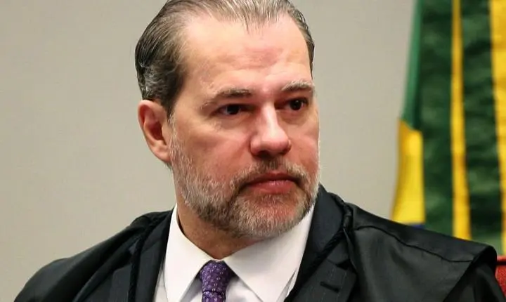 Dias Toffoli assume vaga de ministro efetivo no TSE