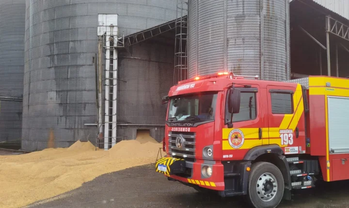 Trabalhador morre soterrado dentro de silo de grãos em Turvo