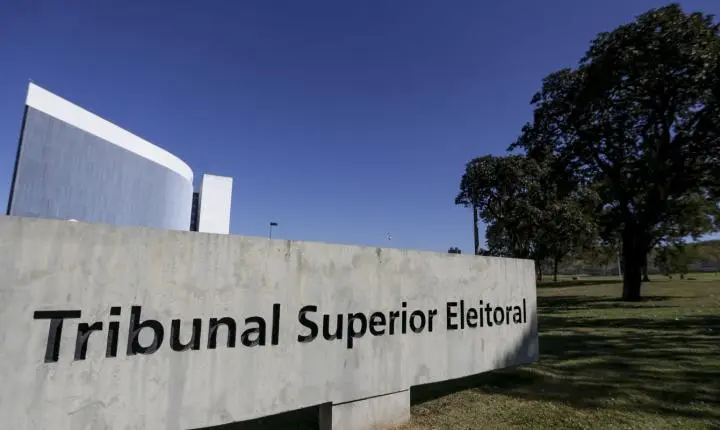 TSE cria conselho para combater a desinformação nas eleições e o uso indevido de IA