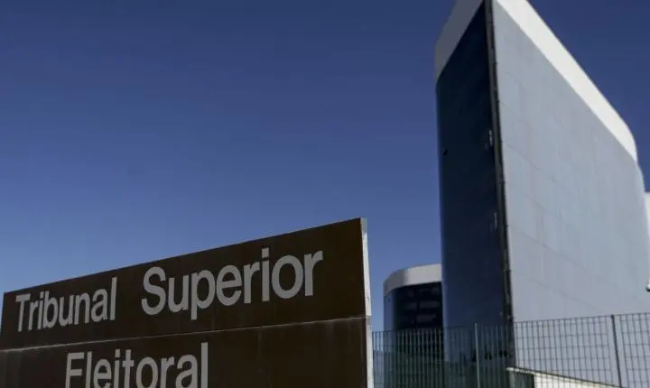 TSE rejeita ação contra uso de inteligência artificial em vídeo de Bolsonaro