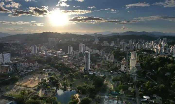 Turismo de Blumenau é destaque em evento nacional que começa nesta quinta-feira, dia 28