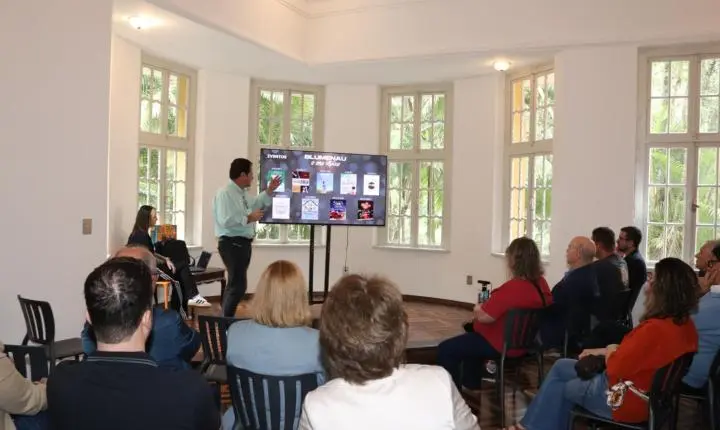 Turismo de Blumenau movimenta R$ 172,5 milhões no primeiro semestre