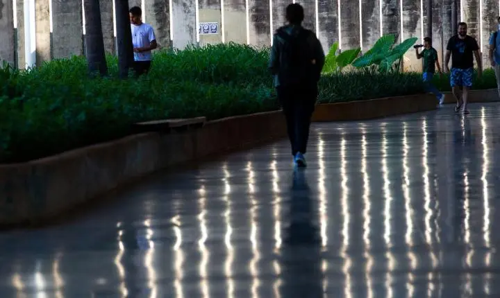 Prazo para solicitar a cuidoteca em universidades federais termina neste sábado