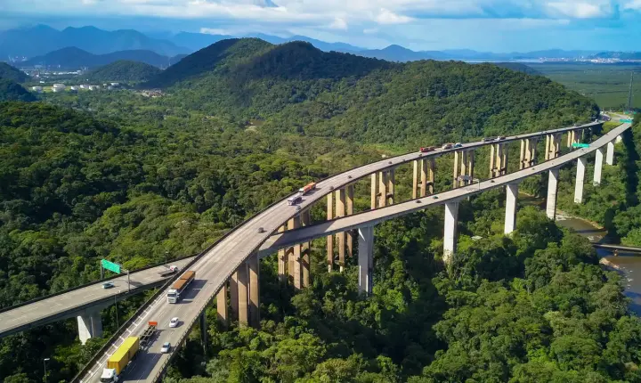 Brasil precisa dobrar investimentos em infraestrutura para sanar déficit, diz CNI