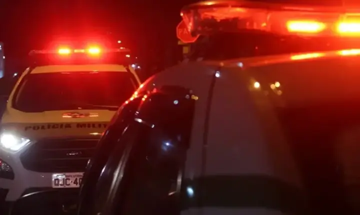 Briga após colisão de trânsito deixa três feridos e veículos danificados em Indaial